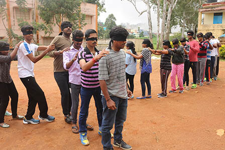 Blind Mind Team Building Activity