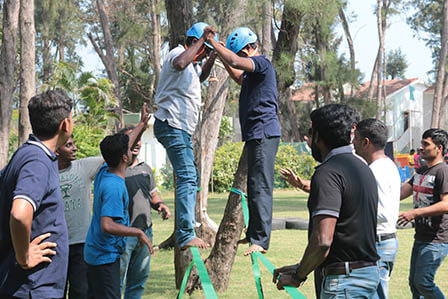 Twin Rope Walk Team Building