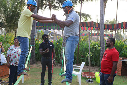 Twin Rope Walk Team Building