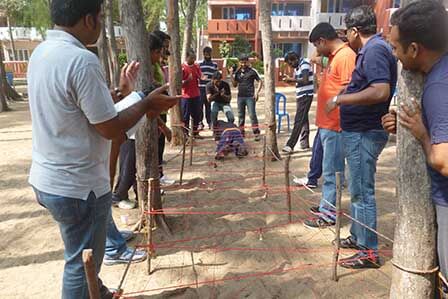 Electric Fence Team Building Activity