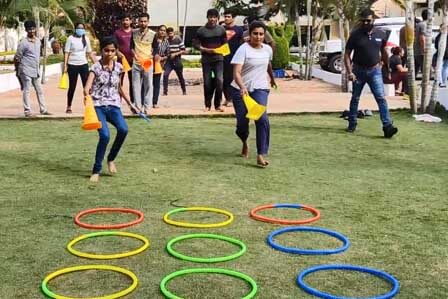 Tic Tac Toe Team Building