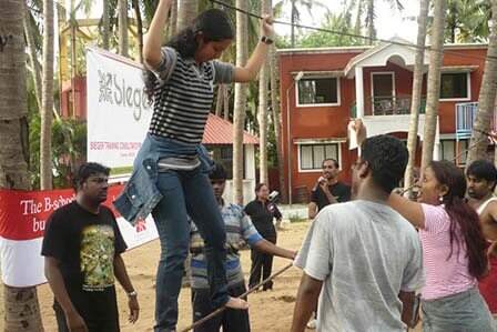 Rope Walking Team Building