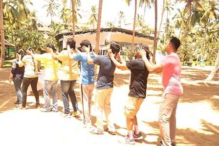 Blind Mind Team Building Activity