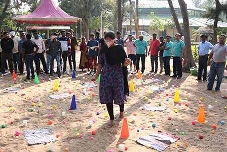 Corporate Team Building Activities and Games, Team Outing Activities