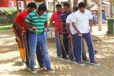 Quadruped, Plank Walk Team Building Activity