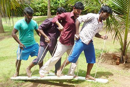 Quadruped, Plank Walk Team Building Activity