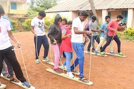 Quadruped, Plank Walk Team Building Activity